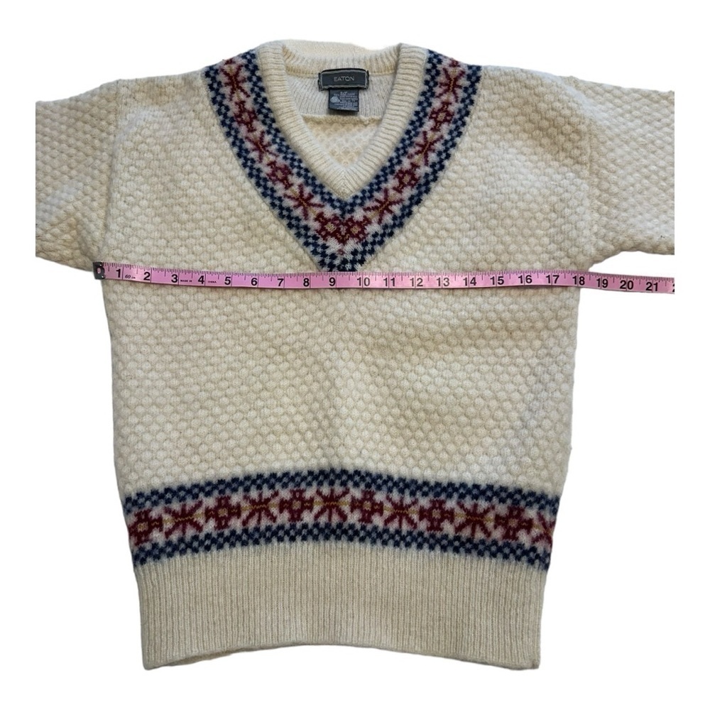 Eaton’s Vintage Wool V-Neck Sweater - Size Small - Picture 7 of 12